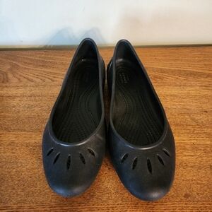Crocs Black Flats Size 7